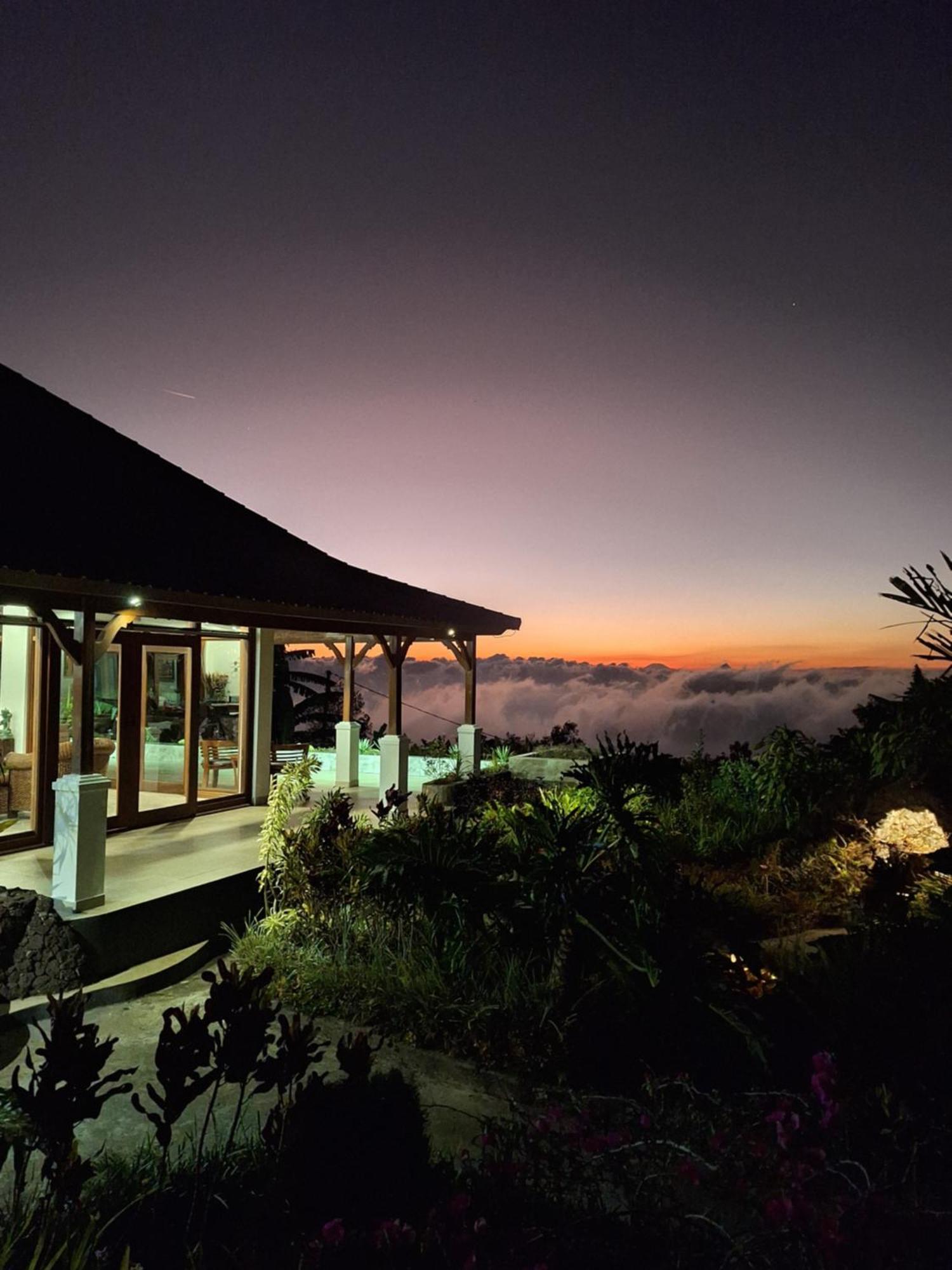 Manigelang Villa Munduk Buitenkant foto