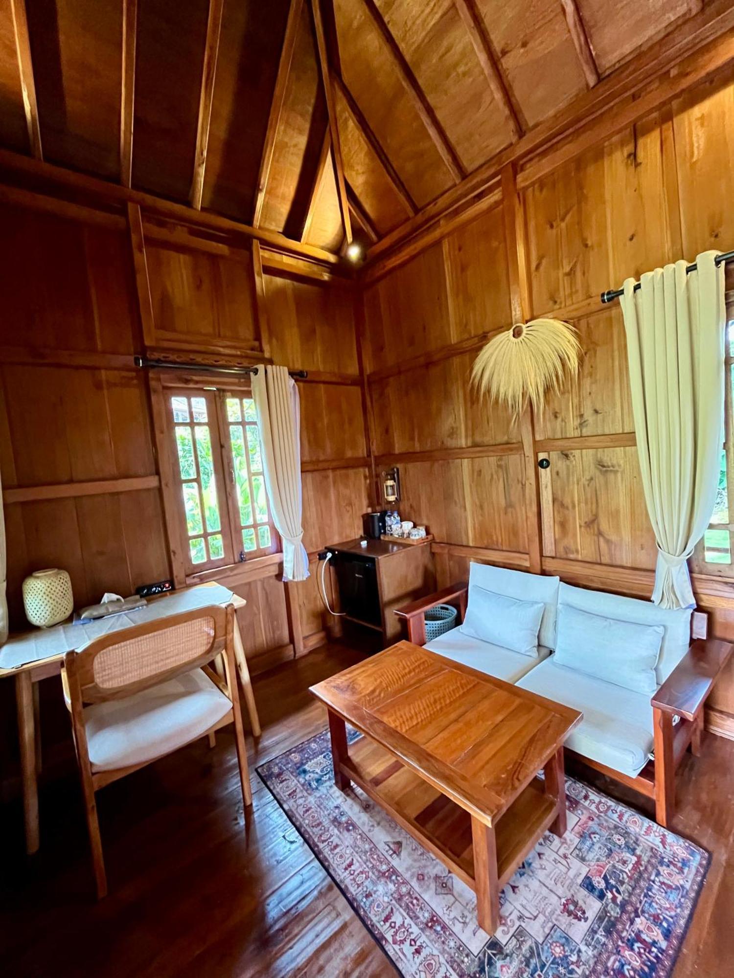 Manigelang Villa Munduk Kamer foto